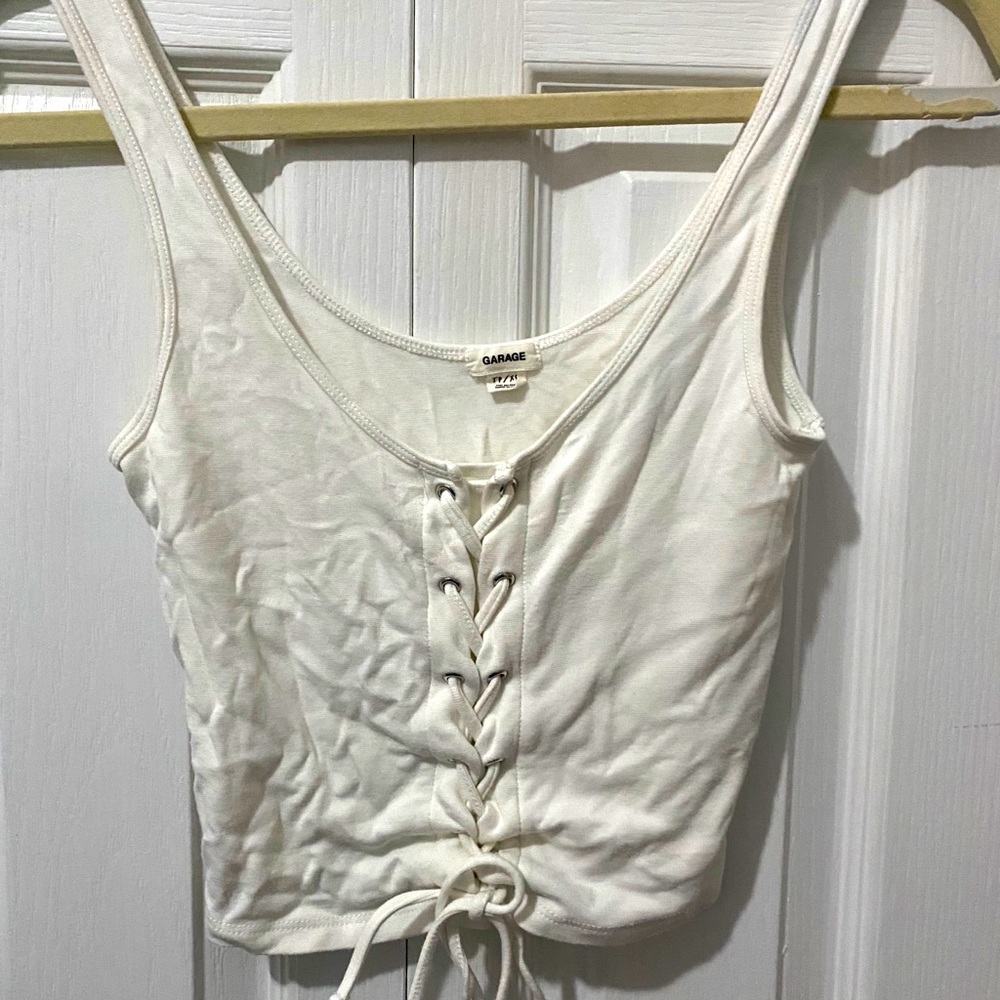 cropped tank top